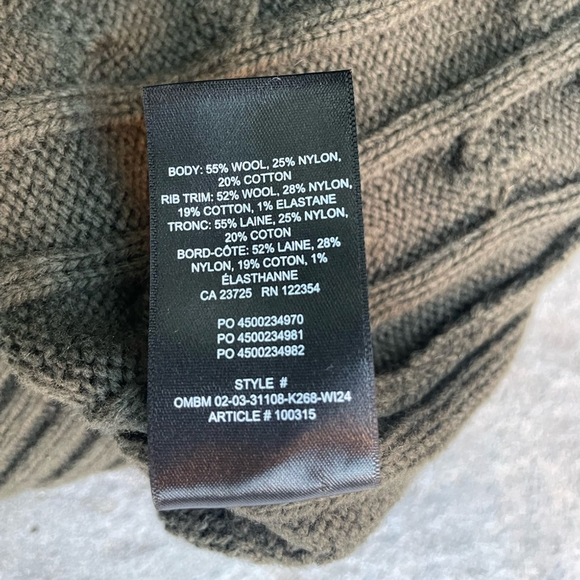 aritzia Peggy Sweater Merino wool crewneck cable-knit sweater Olive - Picture 7 of 10